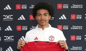 Fife-born Camron Mpofu signs for Manchester United.