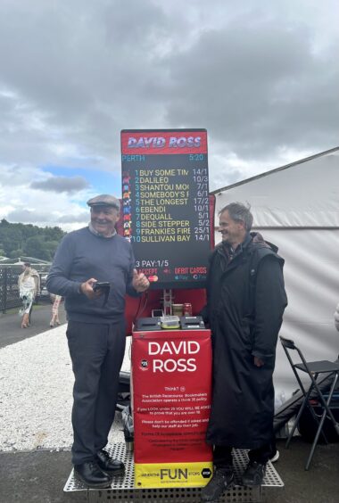 There are dozens of betting stations to choose from at the Perth races. Image: Poppy Watson/DC Thomson