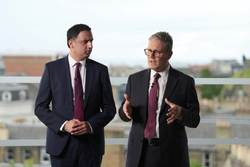 Prime Minister Sir Keir Starmer and Scottish Labour leader Anas Sarwar. Image: PA