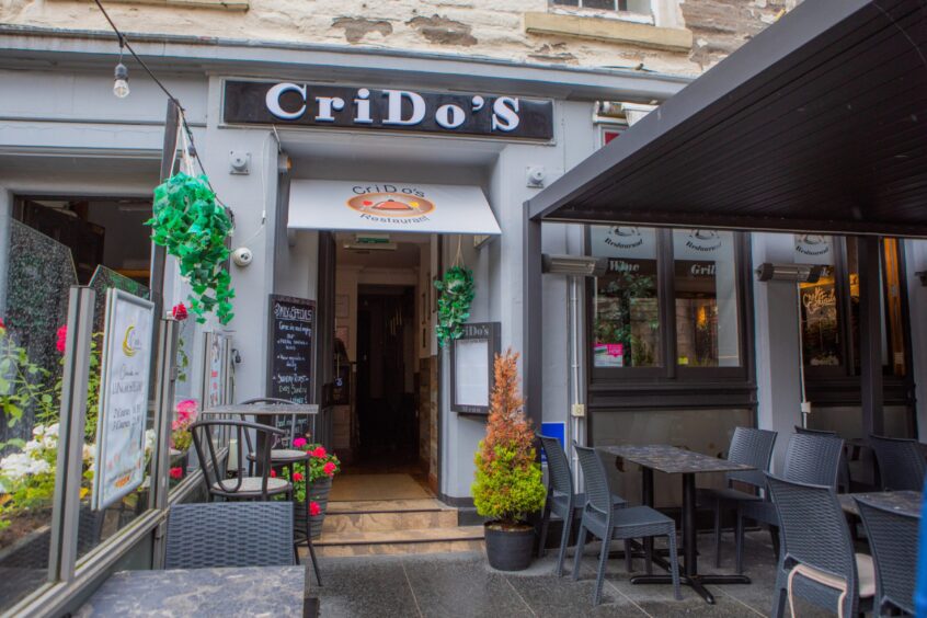 Crido's restaurant exterior