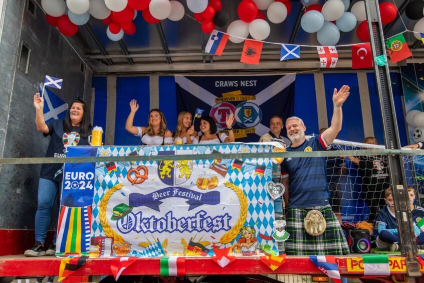 Float parad at Carnoustie gala day.