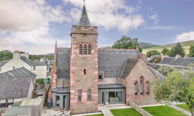 Former church goes up for sale in Newtyle