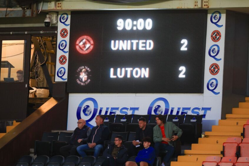 Dundee United United and Luton played out a watchable draw at Tannadice.