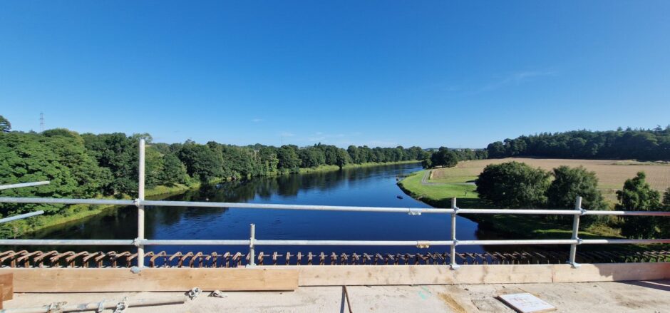 River Tay stretching north from destiny Bridge