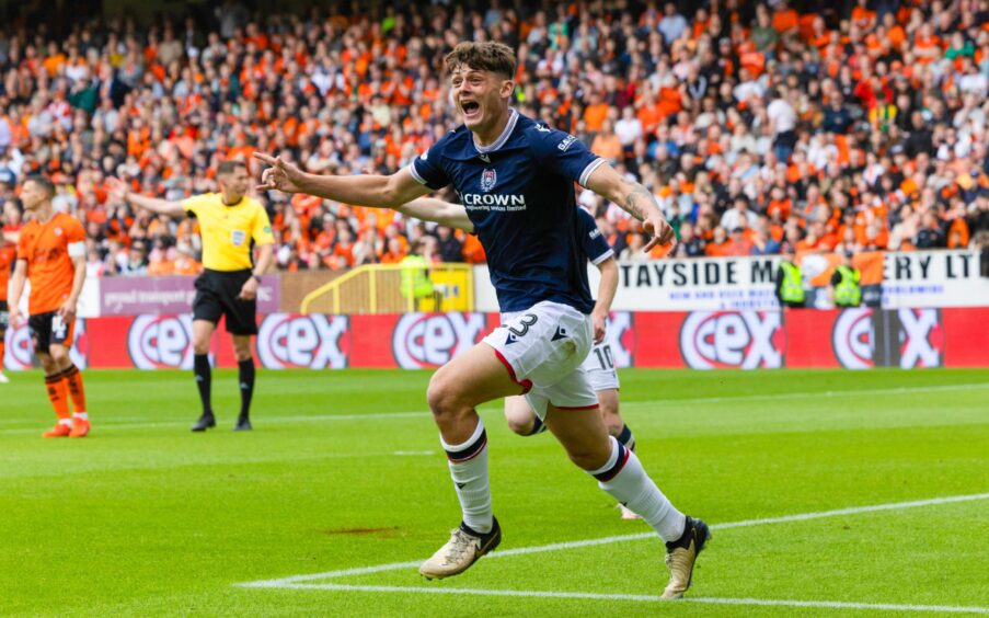 Dundee striker Seb Palmer-Houlden celebrates after making it 1-1 against Dundee United. Image: SNS