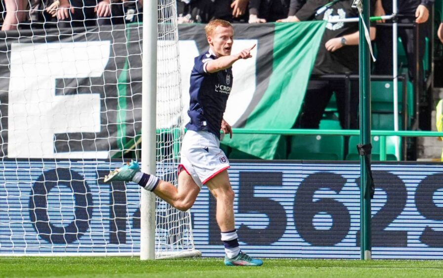 Scott Tiffoney opened the scoring with his third goal in three games. Image: Simon Wootton/SNS