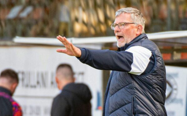 Craig Levein was back in the Tannadice dugout on Saturday. Image: SNS