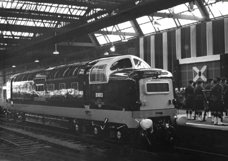 The Black Watch at Dundee West Station in 1963.