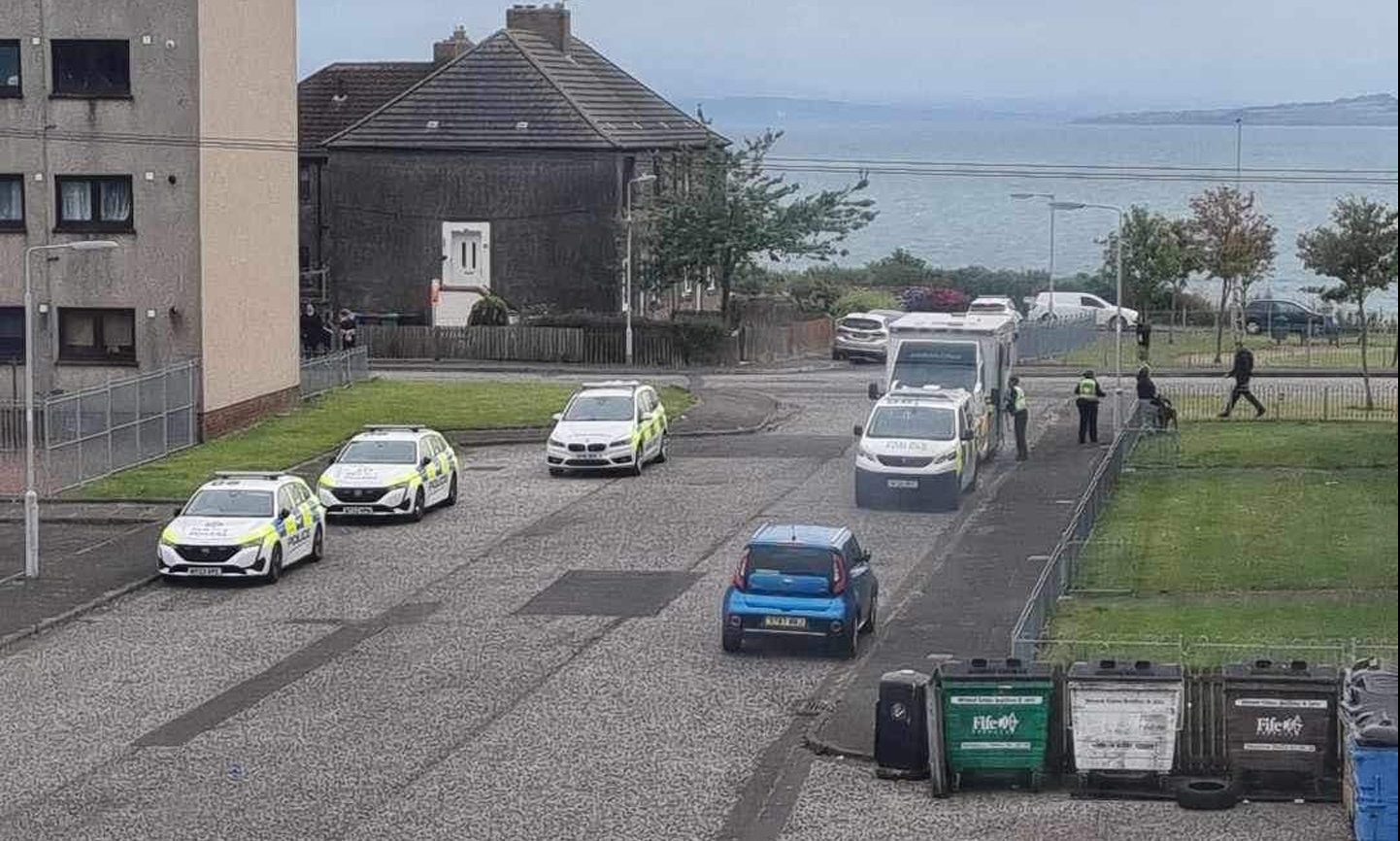 Police at Lawrence Court, Buckhaven.