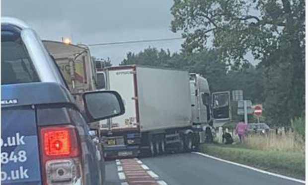 Lorry and car collide on A92 near Laybank