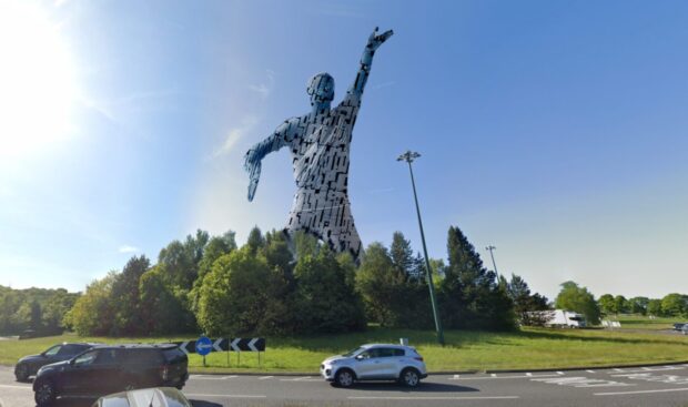 The Courier's design of how an Andy Murray Kelpie-style statue could look on Keir Roundabout, near Dunblane. Image: DC Thomson/Mhorvan Park