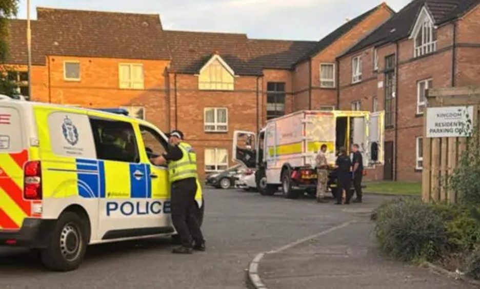 Bomb squad called to Stewart Court in Methil.