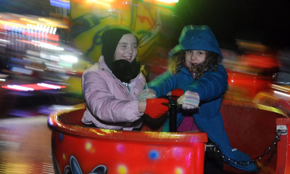 The Buckhaven bonfire and fireworks event usually includes funfair rides