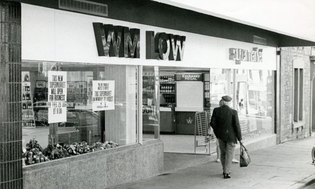 All that was left of the once-triumphant Dundee West Station back in the summer of 1966.