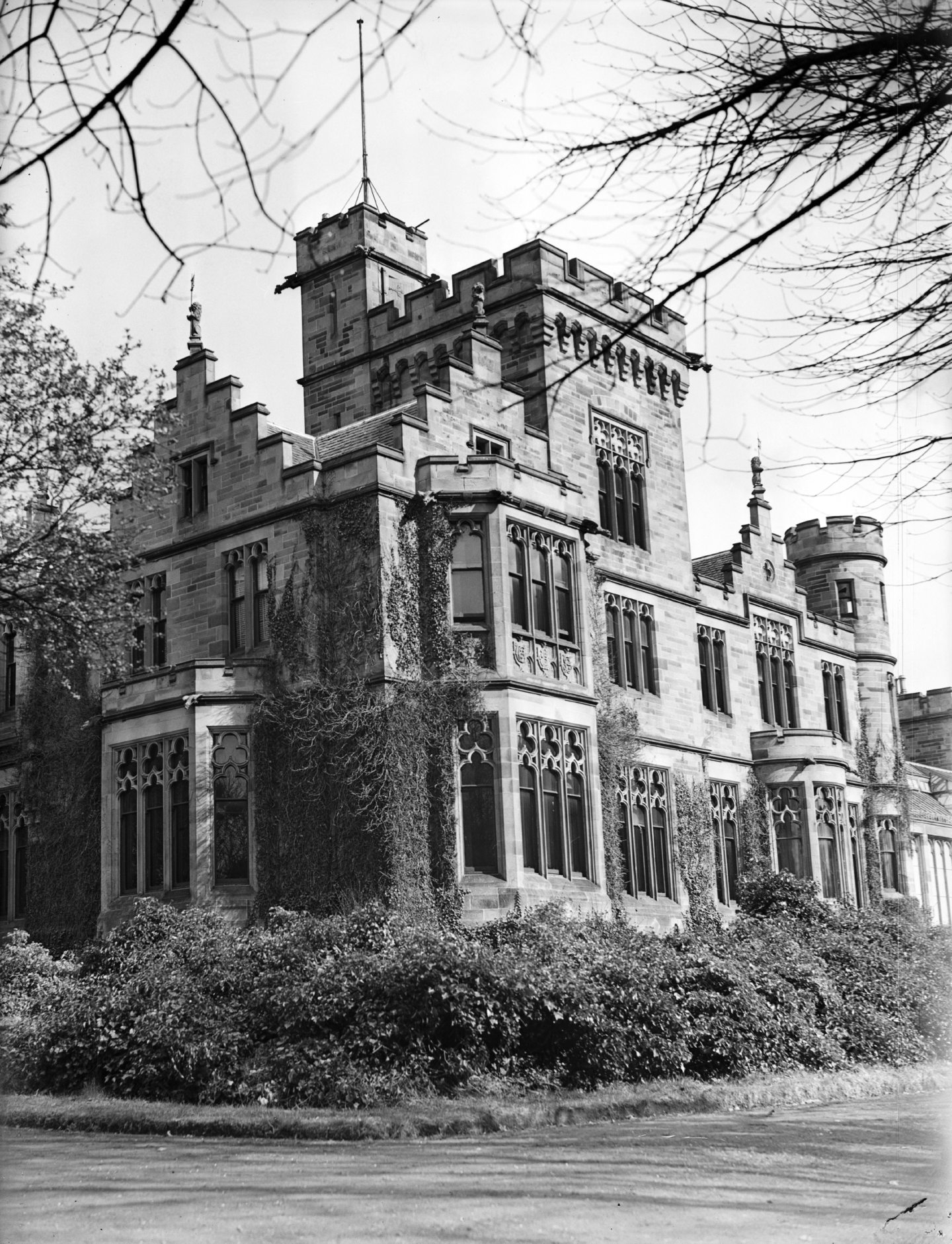 The exterior of Castleroy mansion house 