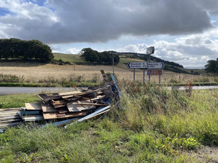 The fly-tipped garden shed near Abernyte. 