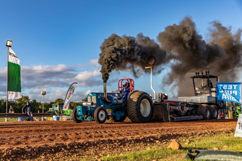 Tractor pulling event at Brechin.