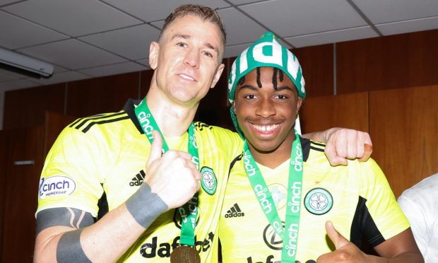 Tobi Oluwayemi with Joe Hart as Celtic celebrate their 2021/22 Premiership title triumph.