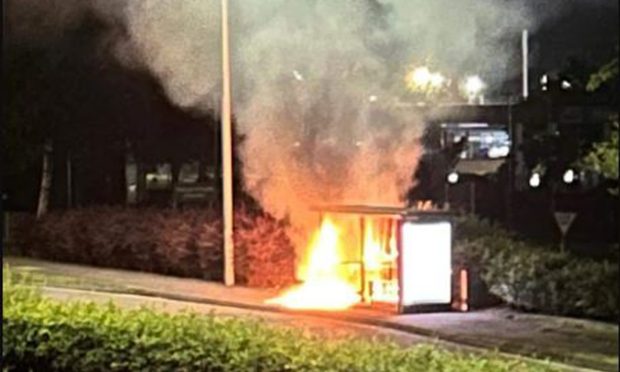GLENROTHES bus stop fire