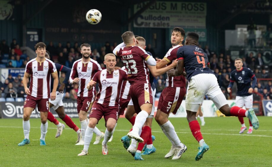 Akil Wright scores a late header for the Staggies to make it 3-3  when St Johnstone played Ross County.