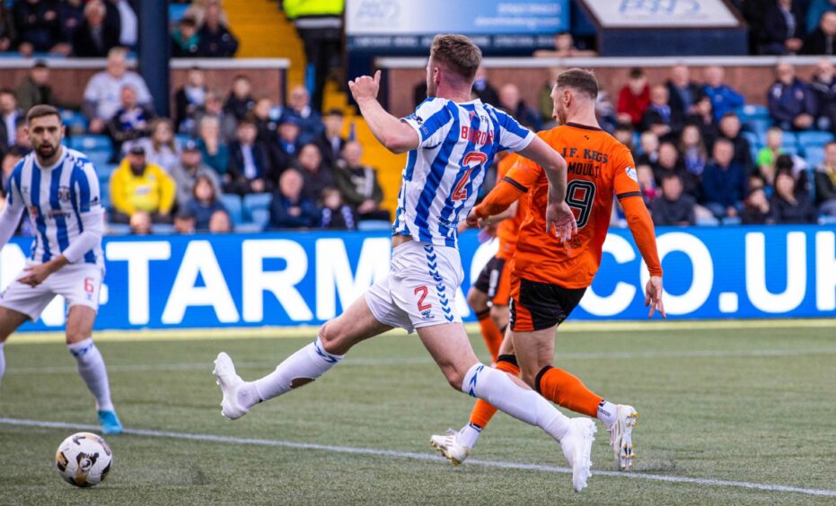 Dundee United's Louis Moult slams home Luca Stephenson's cross