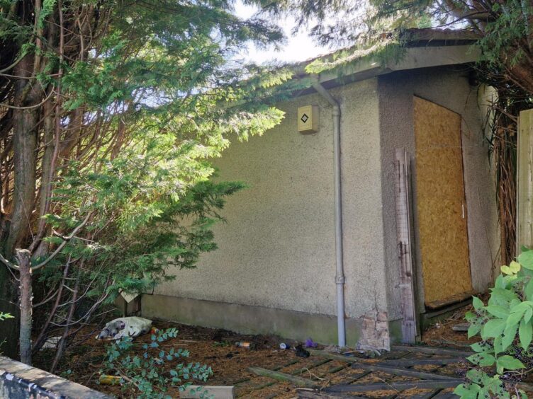 The home owned by a paedo at Ednam Drive in Glenrothes 