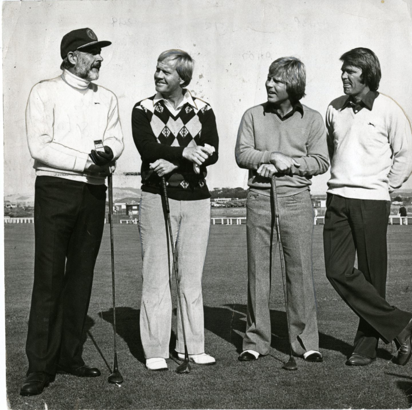 Sir Sean Conery, Jack Nicklaus, Ben Crenshaw and Glen Campbell at the Old Course, St Andrews in 1979