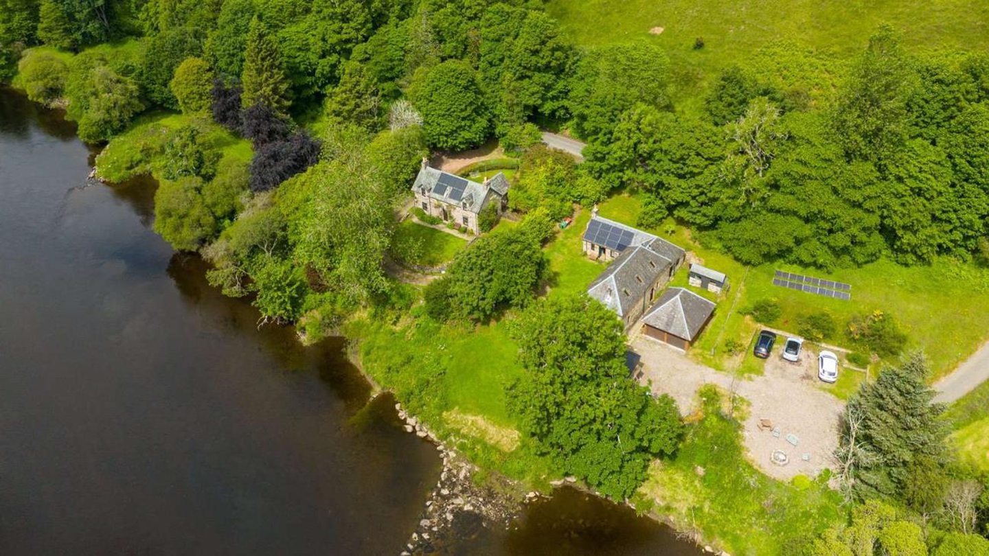 An aerial view of Boat of Cluny.