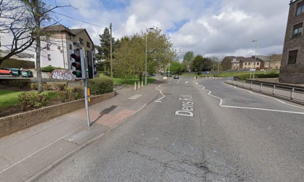 Dens Road near Laing Street. Image: Google Street View