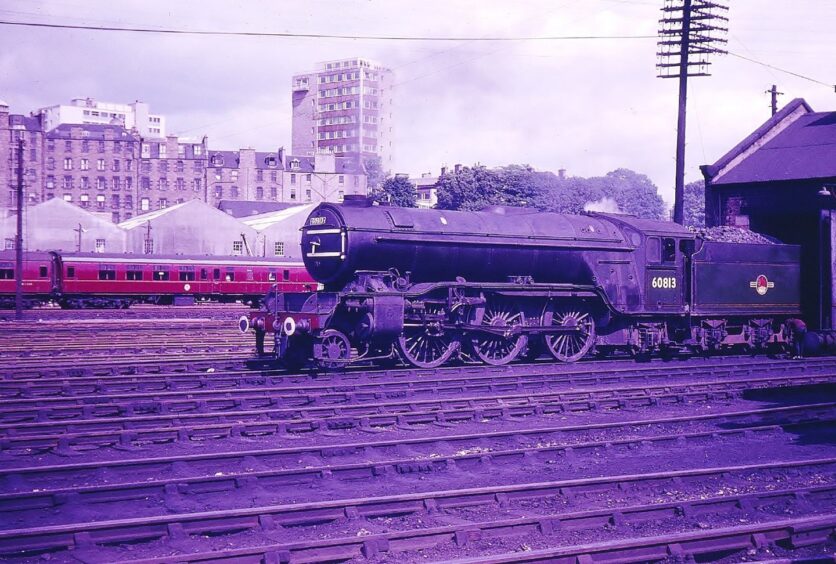 No 60813 was photographed by Scott at the Dundee yard. 