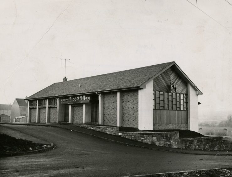 Exterior of the Happyhillock Tavern pub in Dundee