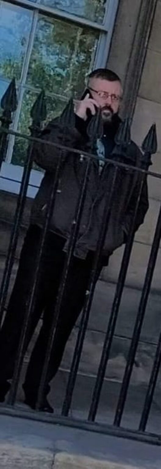 Perthshire businessman spared jail for sex chats with 'schoolgirl'