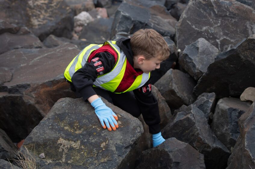 Beach clean up at Inchcape Park Arbroath.