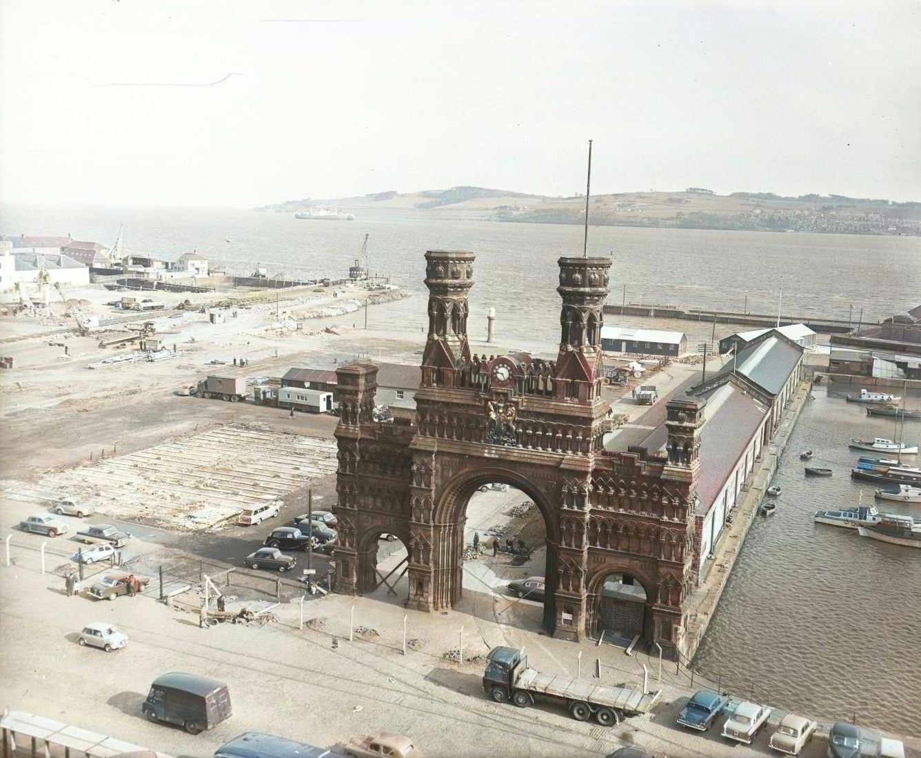 The Royal Arch on Dundee waterfront, with the River Tay in the background