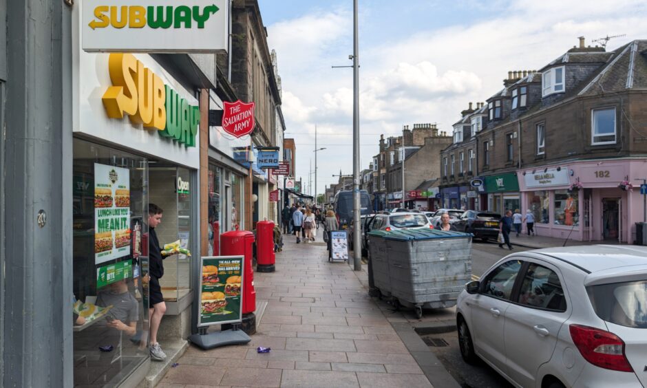 Subway, Broughty Ferry