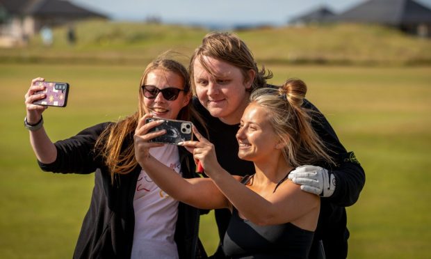 Fans meet Lewis Capaldi at the Old Course in St Andrews. Image: Steve Brown/DC Thomson