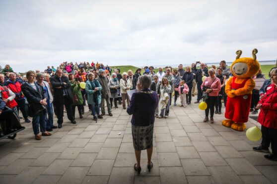 The crowds showed up in their masses to see the new facility. Image: Mhairi Edwards/DC Thomson