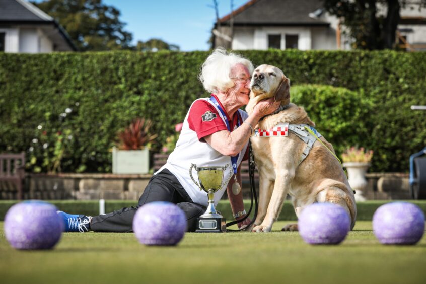 Dundee gran Sylvia has had help after her sight loss from her guide dog Frankie.