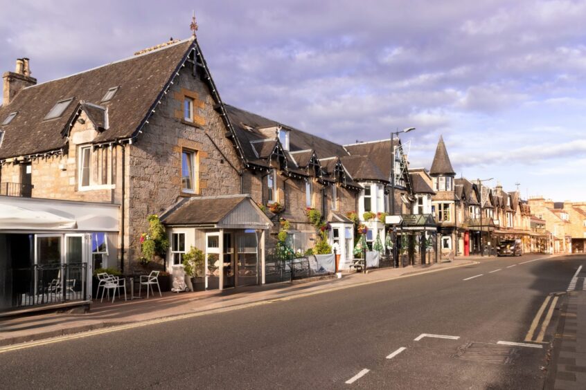 Pitlochry main street