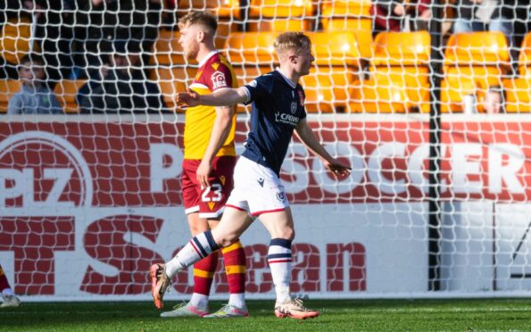 Dundee star Lyall Cameron celebrates his winner against Motherwell. Image: Sammy Turner/SNS