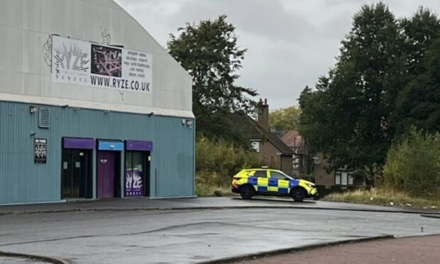 Police outside Ryze Dundee