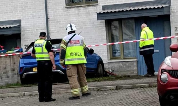 Emergency services were called to Craigleith Avenue, Inverkeithing. Image: Fife Jammer Locations