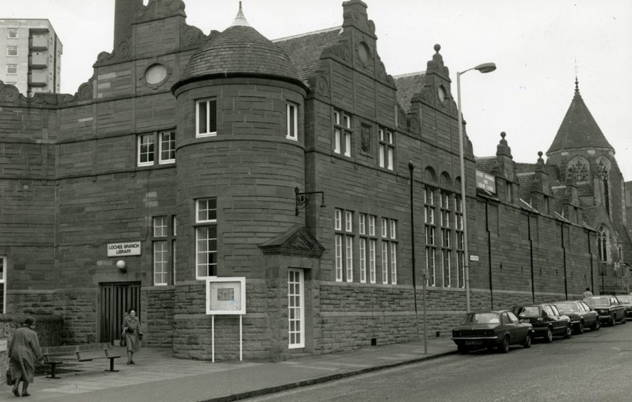 Lochee Library in February 1989. 