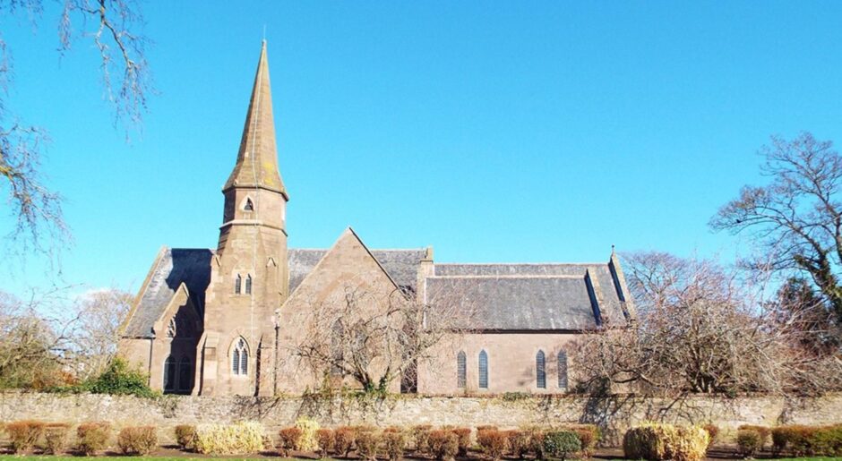 St Mary's and St Peter's Church on Montrose Mid Links.