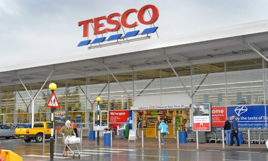 Tesco, Edinburgh Road, Perth