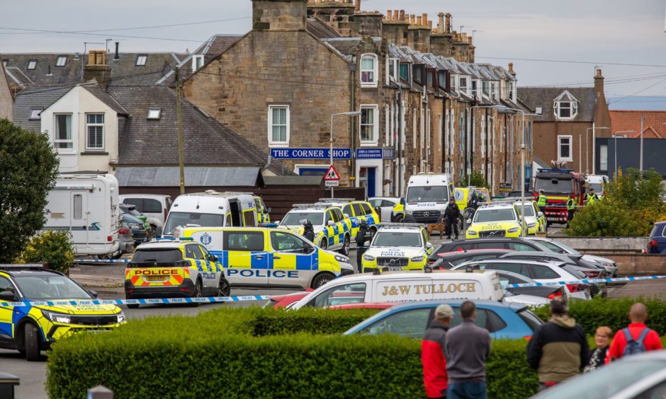 Armed police, Anstruther