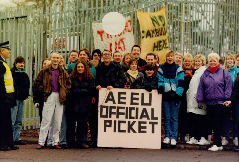 The picket line at the Timex strike in Dundee in 1993. 