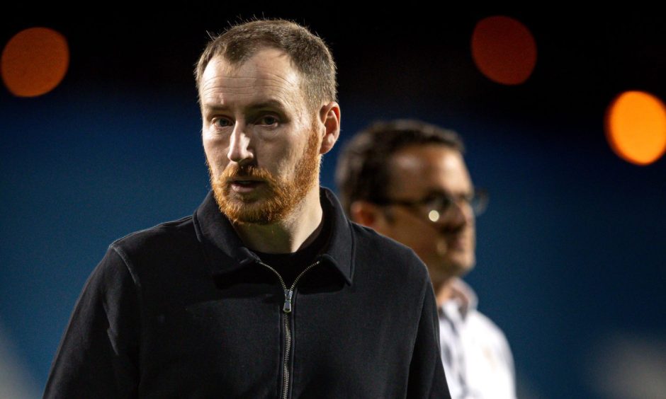 Ian Cathro: Ex Dundee United coach 'on last life' at Estoril