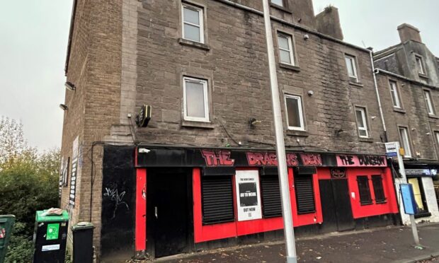 The flat on Princes Street, Dundee, is going to auction. Image: Auction House Scotland