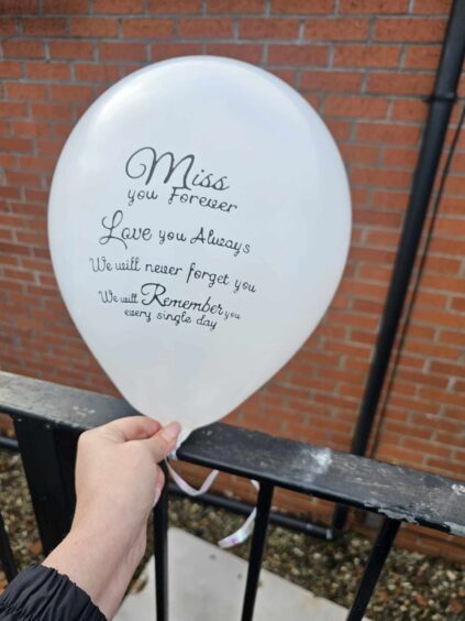 One of the heartfelt balloon messages.